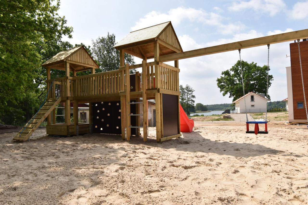 Ferienhaus Fuer Die Ganze Familie - Kamin-Sauna-See Krakow am See Ngoại thất bức ảnh
