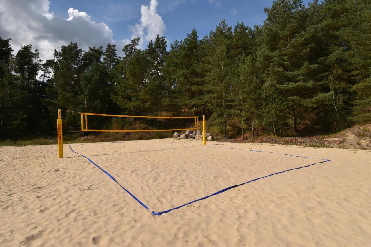 Ferienhaus Fuer Die Ganze Familie - Kamin-Sauna-See Krakow am See Ngoại thất bức ảnh