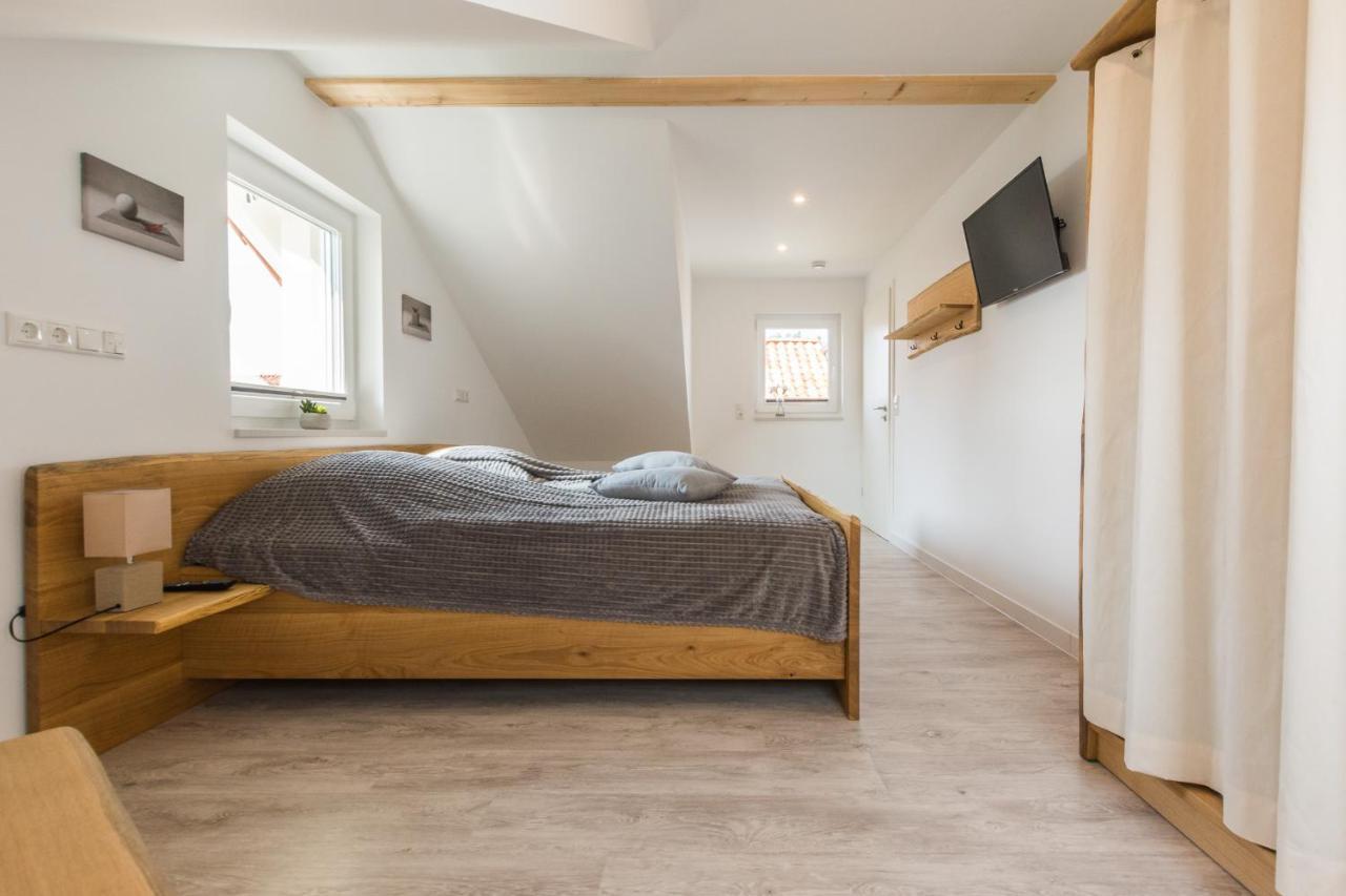 Ferienhaus Fuer Die Ganze Familie - Kamin-Sauna-See Krakow am See Ngoại thất bức ảnh