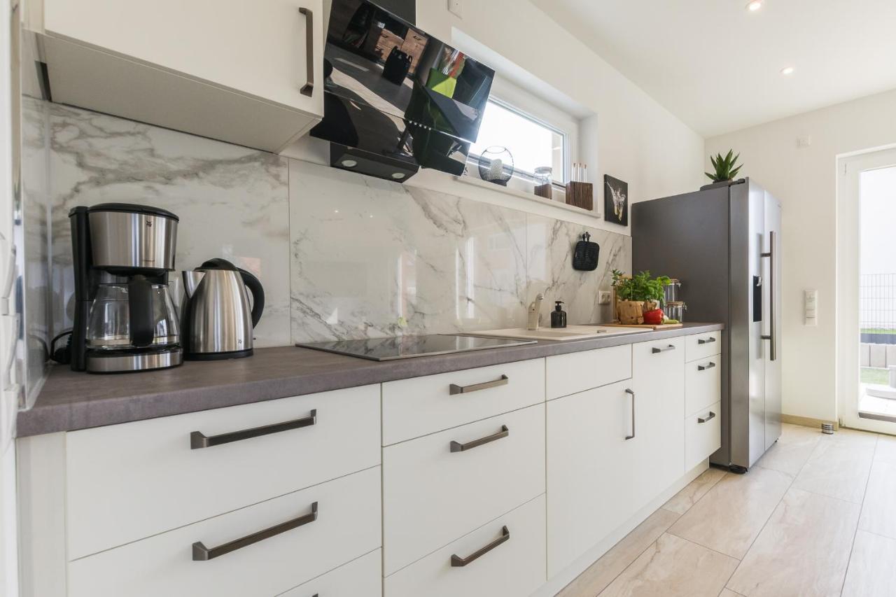 Ferienhaus Fuer Die Ganze Familie - Kamin-Sauna-See Krakow am See Ngoại thất bức ảnh